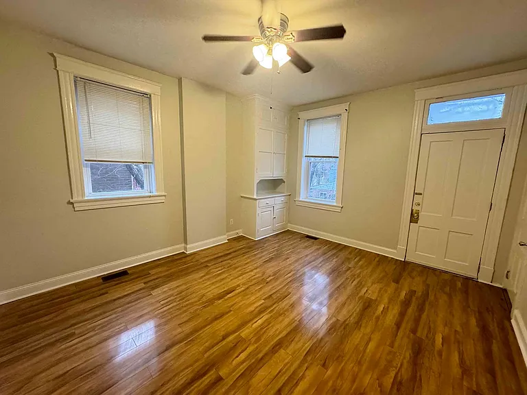 3539 Giles Ave — Photo 15
