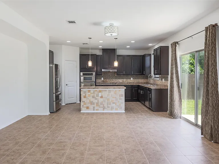8725 Panadero Dr — Photo 7