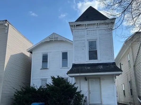1330 N Huron St, Toledo, OH