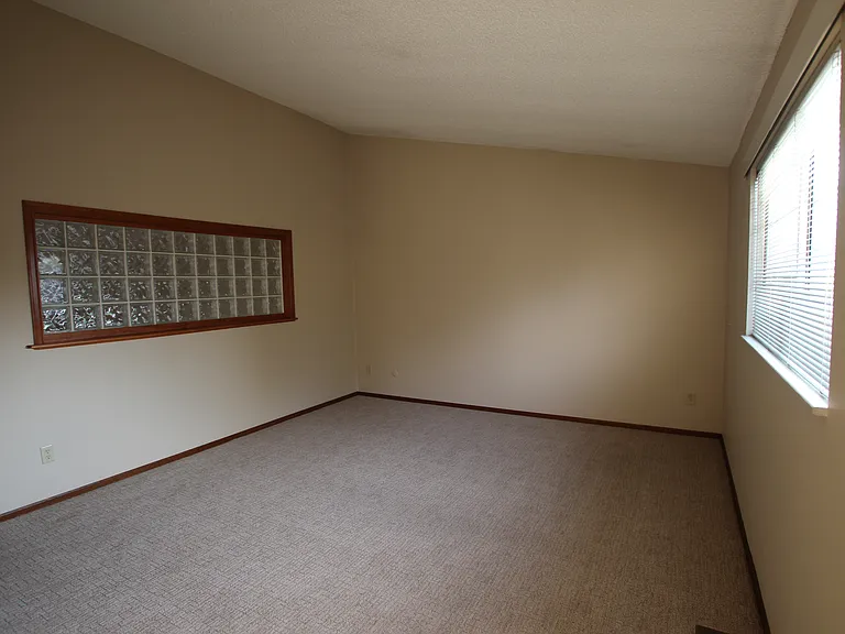 6646 S Yukon Way — Photo 9