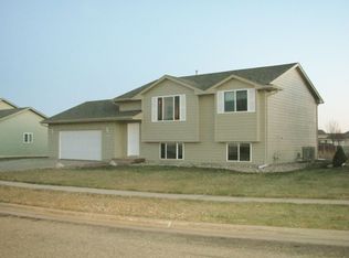 6709 W 61st St, Sioux Falls, SD 57106