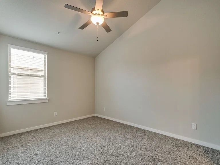 623 Harvest Moon Dr — Photo 14
