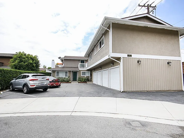 121 Lisa Ln — Photo 26