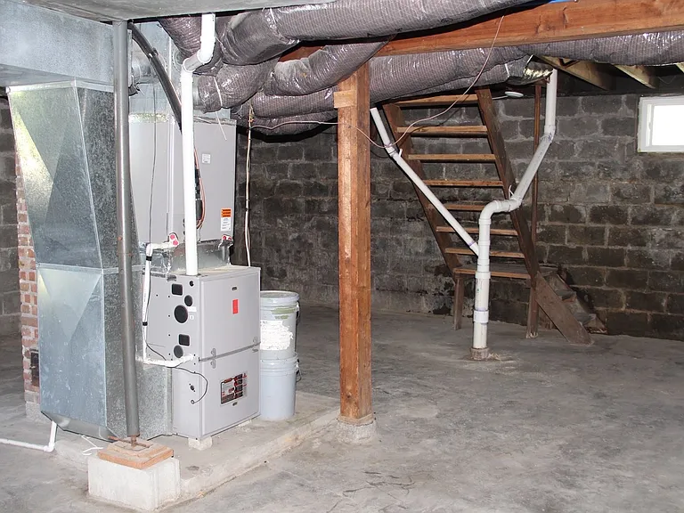 115 Ming St — Photo 24