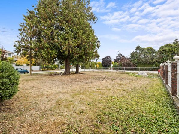 3 bedroom rental in Surrey — photo 19