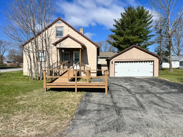 1 High Street, East Millinocket, ME 04430