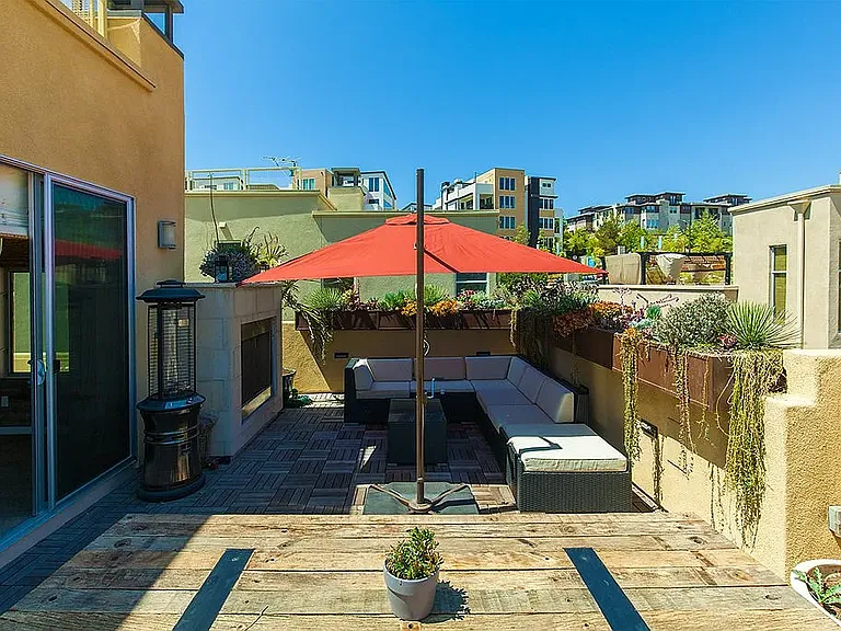 7902 Altana Way — Photo 15