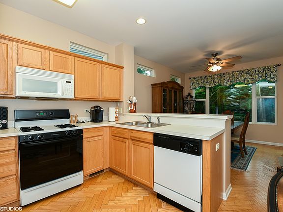 4th image of 12765 W Rock Creek Cir