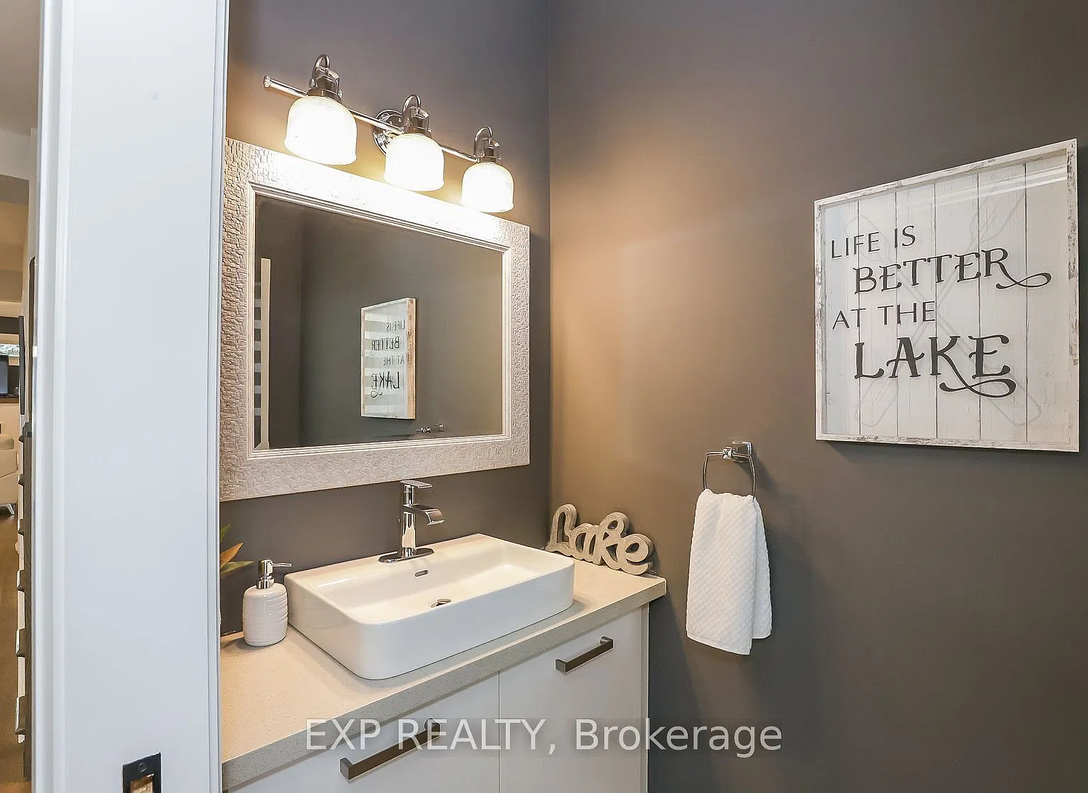 3 bed, $3,550 — Photo 4