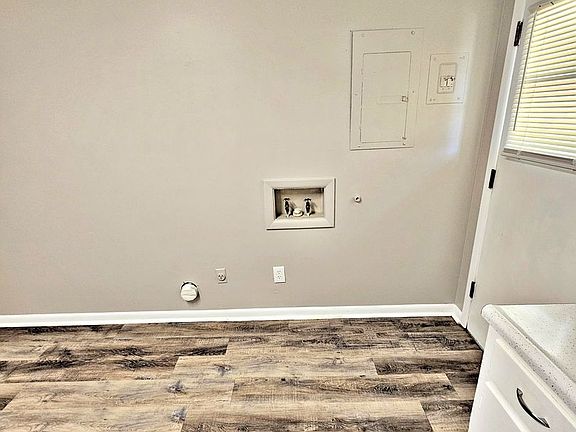 5th image of 1606 N St SE #7622d7fda