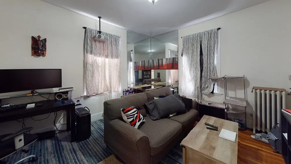 1 bed, 550 sqft, $2,295 — Photo 2