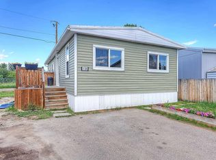 130 Sunset Way NE, High River, AB T1V1J4