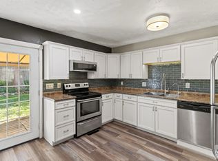 1913 Winnie Dr APT 11, Bellevue, NE 68005