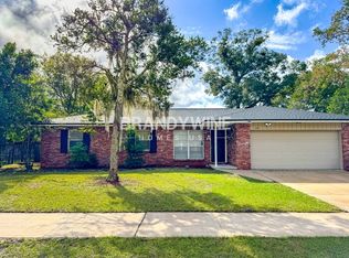 6136 Post Oak Rd W, Jacksonville, FL 32277