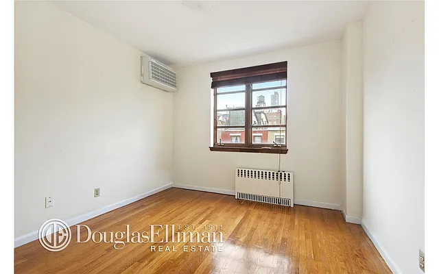 Rented by Douglas Elliman | media 7