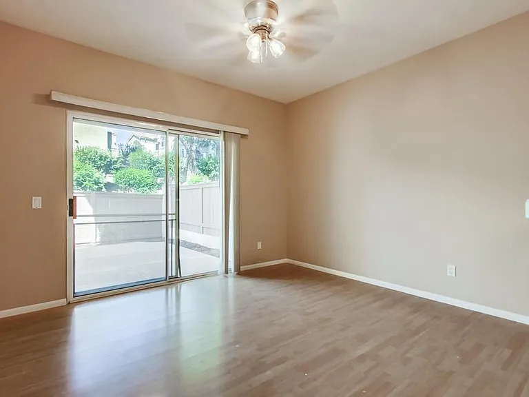 1879 Matin Cir #140 — Photo 12