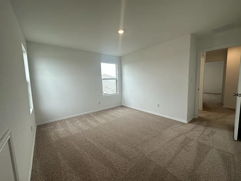 312 Sonterra Dr — Photo 21