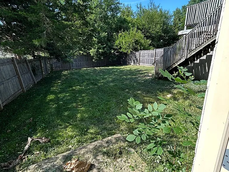 4377 Oxford Dr — Photo 13