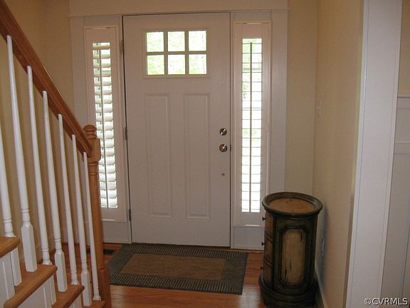 5th image of 10461 Deerlake Dr