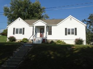 625 Summit St, Weston, MO 64098