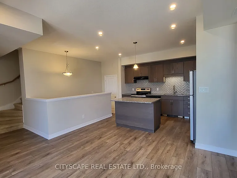 261 Woodbine Ave #C053 — Photo 16