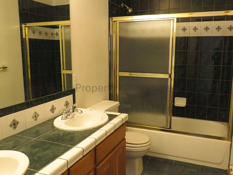 15485 Curwood Dr — Photo 14