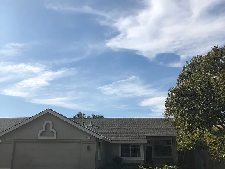 7677 Auburn Ridge Ct — Photo 1