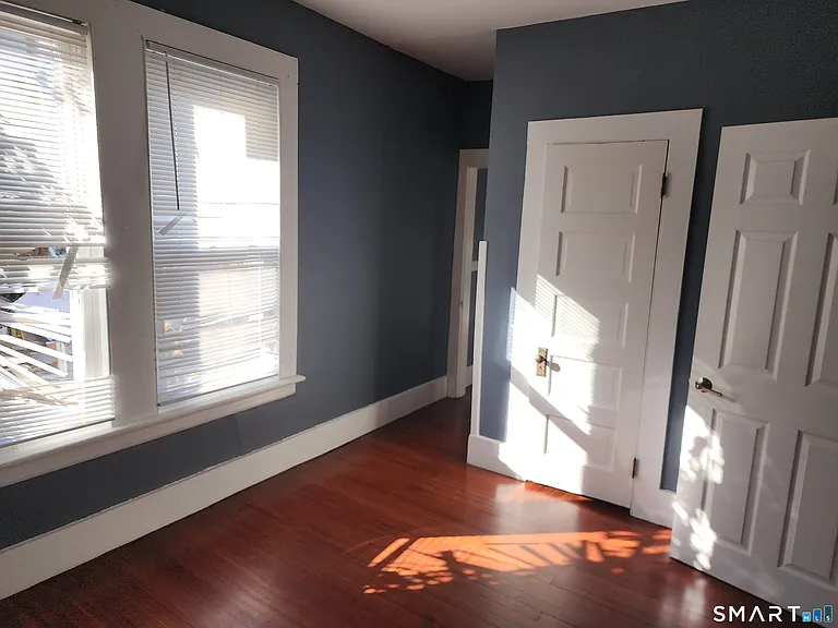204 Minerva St — Photo 7