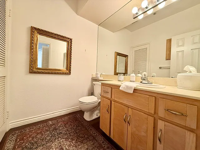 221 Donax Ave #2 — Photo 9