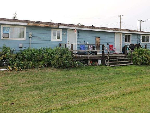 3rd image of 108/110 W Railroad Dr S