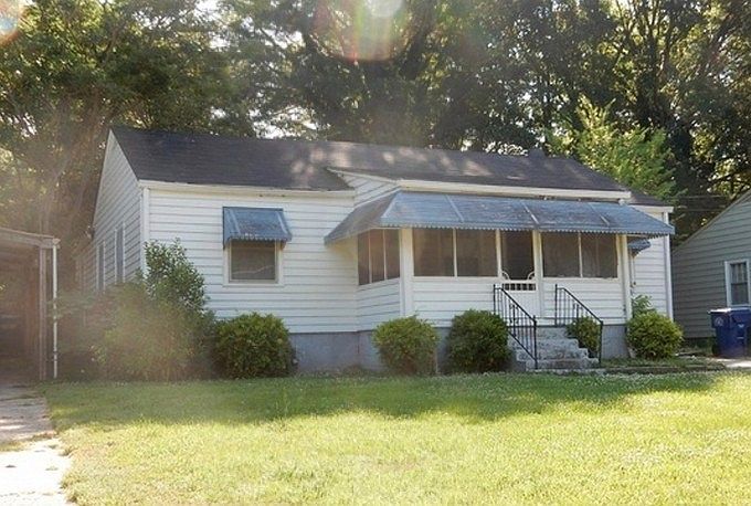 2nd image of 2482 Spring Garden Dr SW