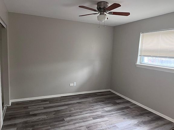 4th image of 405 Woodland Ave #E