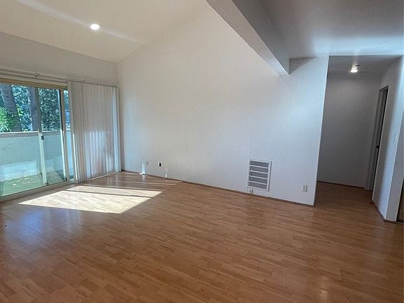 5th image of 5800 Kanan Rd Unit 247