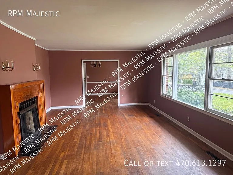 5247 Scofield Rd — Photo 7