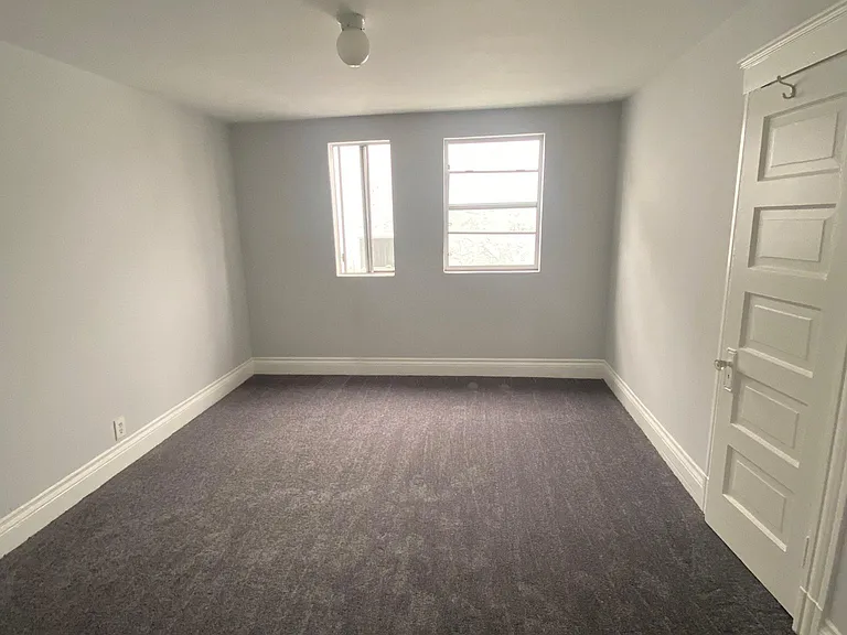 1755 Pine Ave #A — Photo 7
