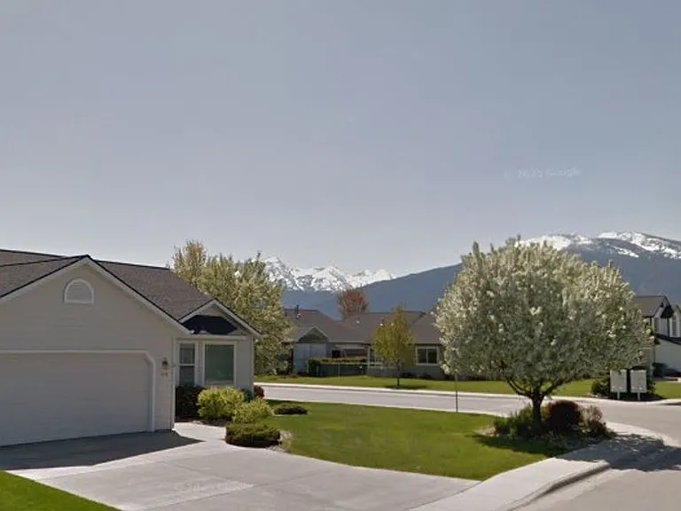 100 Stonegate Dr — Photo 28