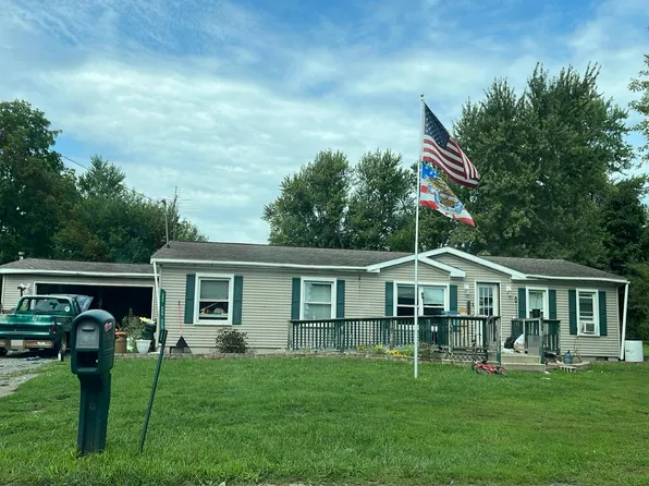 8806 Seneca Hwy, Morenci, MI 49256