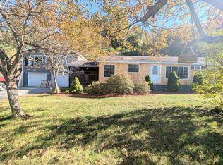 43 Crestwood Drive, St. Johnsbury, VT 05819