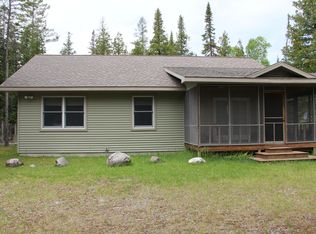 24207 E Boulevard Rd, Drummond Island, MI 49726