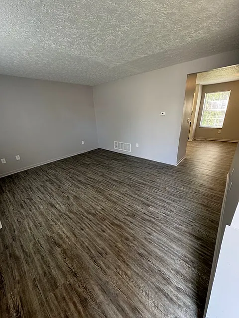 Eagle Ridge Townhomes — Photo 2