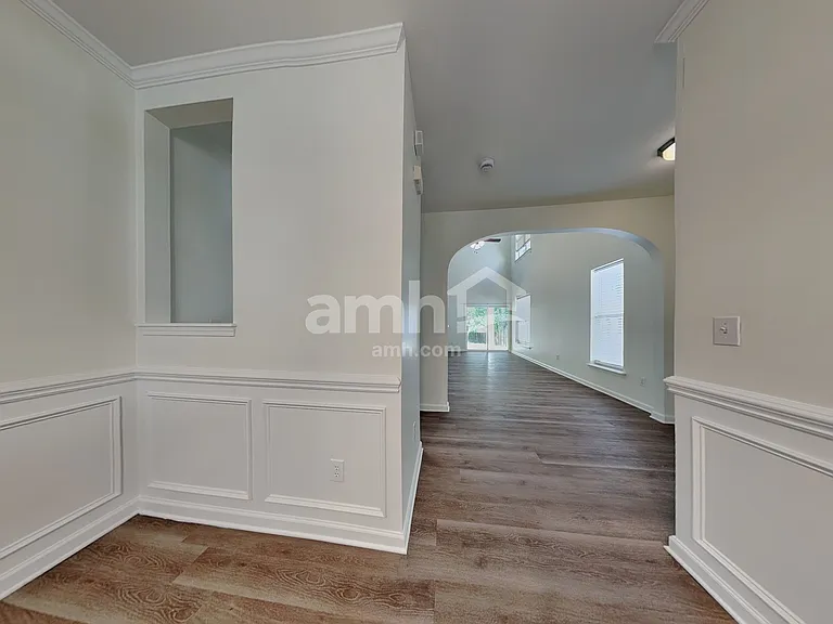 10607 Secret Garden Ln — Photo 7