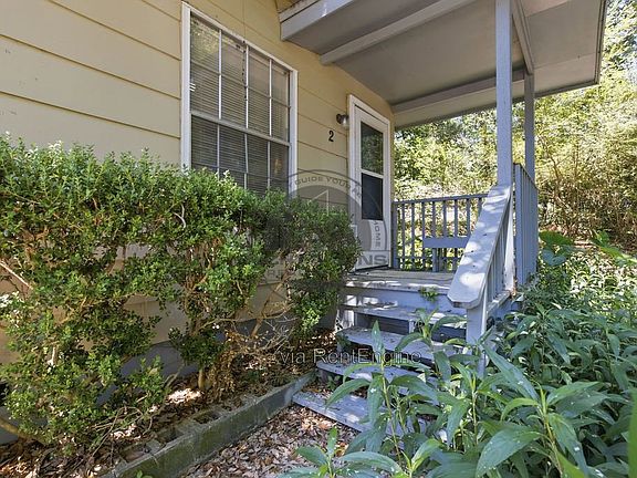 2nd image of 3197 Mission Rd