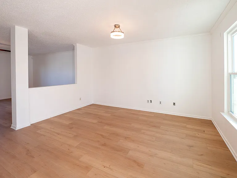 2887 Ludwig Dr — Photo 23