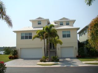 726 Shakett Creek Dr, Nokomis, FL 34275