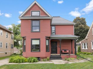 218 N London Ave, Rockford, IL 61107