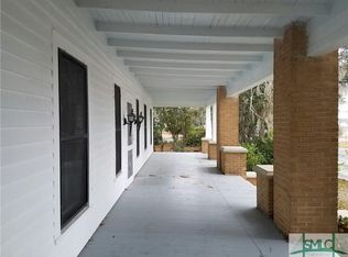 601 N Oak St, Springfield, GA 31329