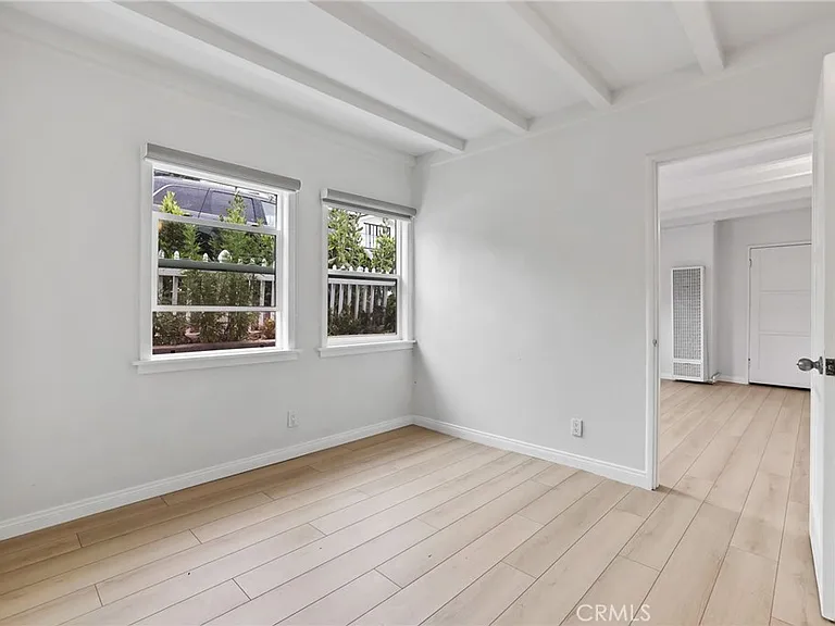 295 Wave St — Photo 16