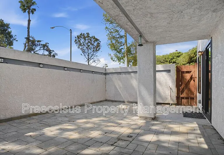 1535 Apache Dr #D — Photo 23