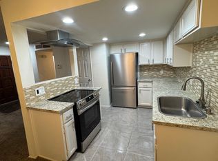 3701 Colonial Dr #8X, Modesto, CA 95356