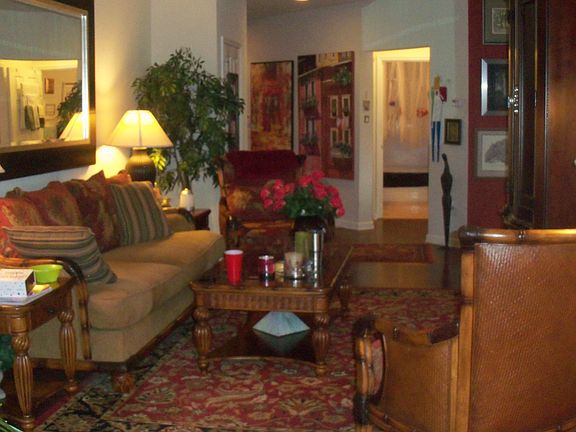 2ND VIEW FAMILY ROOM